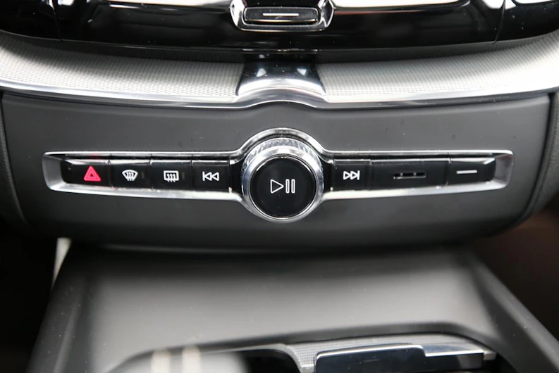 image du véhicule VOLVO XC60