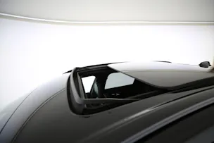 Volvo XC60 2.0 B6 MH R-Design AWD
