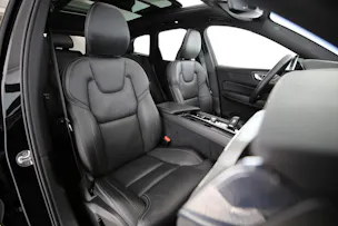 Volvo XC60 2.0 B6 MH R-Design AWD