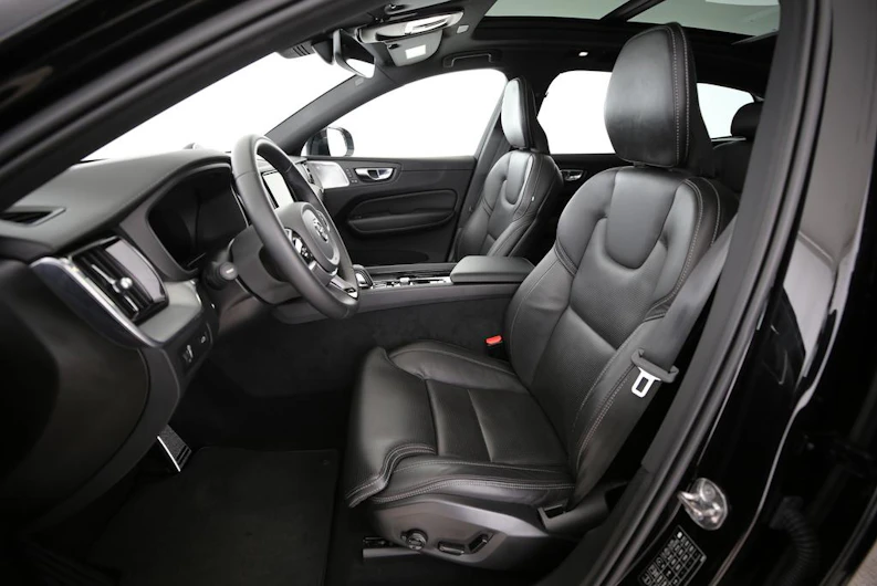 image du véhicule VOLVO XC60