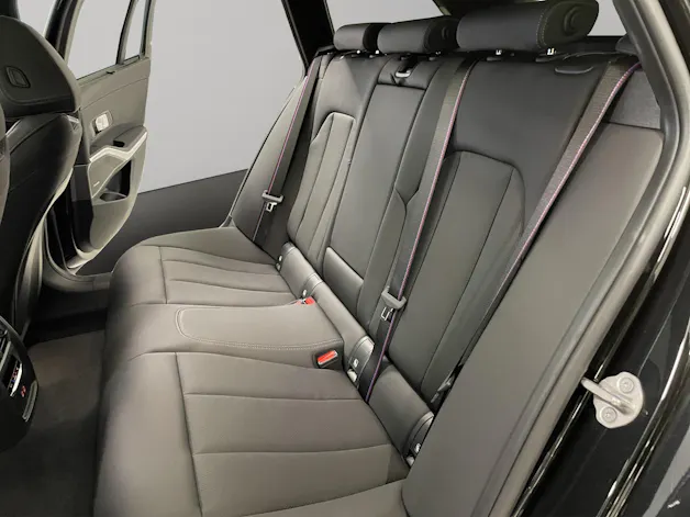BMW 320e xDrive SAG Touring