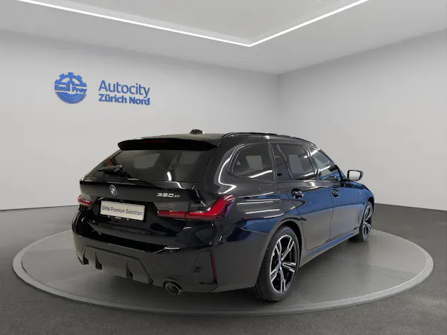 BMW 320e xDrive SAG Touring