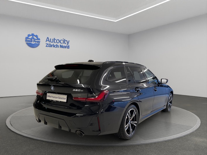 immagine del veicolo BMW 3 SERIES