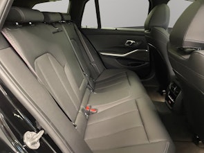 immagine del veicolo BMW 320e xDrive SAG Touring