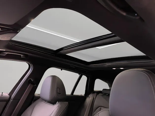 BMW 320e xDrive SAG Touring