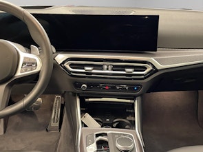 immagine del veicolo BMW 320e xDrive SAG Touring