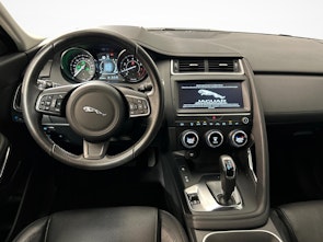 Vehicle image JAGUAR E-Pace 2.0 T 200 SE AWD