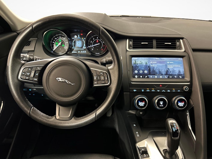 Vehicle image JAGUAR E-PACE