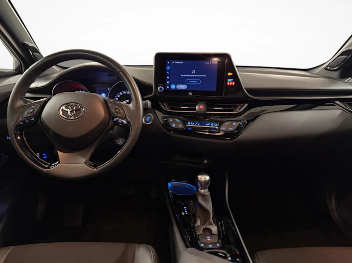 image du véhicule TOYOTA C-HR