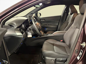 image du véhicule TOYOTA C-HR 2.0 VVTi HSD Trend