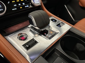 immagine del veicolo JAGUAR F-Pace 2.0 P400e R-Dynamic SE AWD