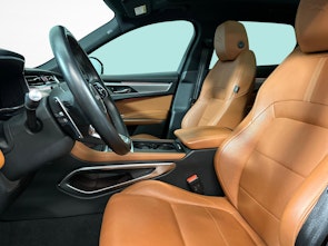 immagine del veicolo JAGUAR F-Pace 2.0 P400e R-Dynamic SE AWD