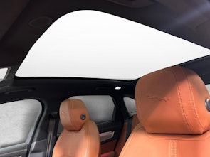 immagine del veicolo JAGUAR F-Pace 2.0 P400e R-Dynamic SE AWD