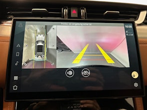 immagine del veicolo JAGUAR F-Pace 2.0 P400e R-Dynamic SE AWD