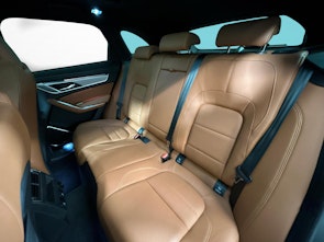 immagine del veicolo JAGUAR F-Pace 2.0 P400e R-Dynamic SE AWD