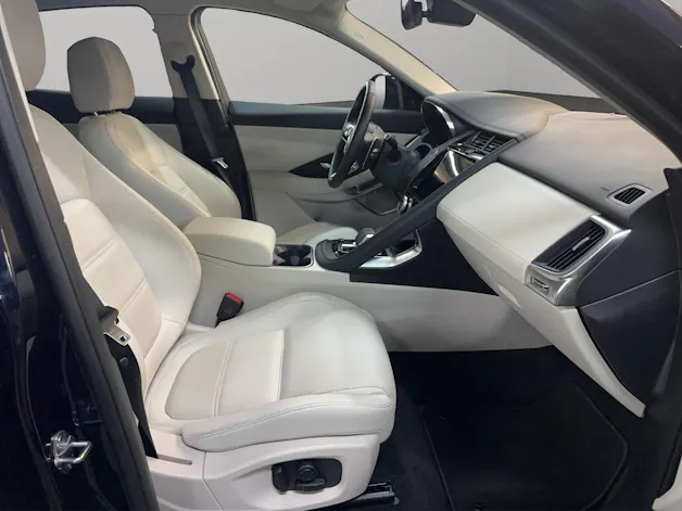 Jaguar E-Pace 2.0 D I4 165 SE AWD