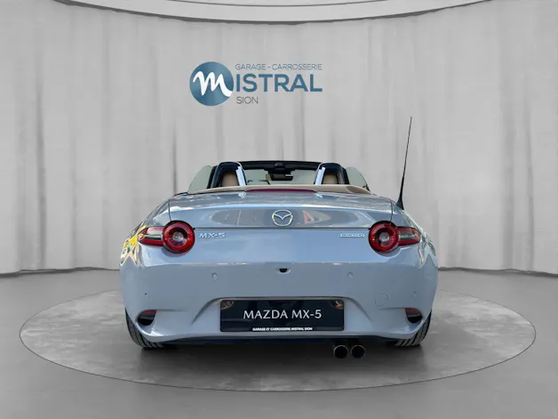 Mazda MX-5 1.5 Kazari