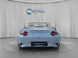 Mazda MX-5 1.5 Kazari