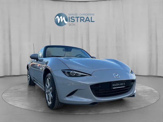 Mazda MX-5 1.5 Kazari