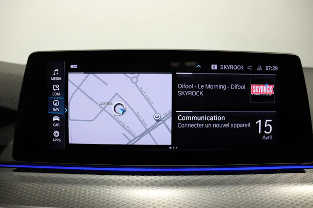 BMW 530e xDrive paddles