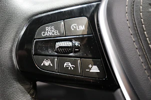 image du véhicule BMW 530e xDrive paddles