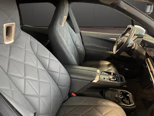 BMW iX xDrive M60