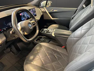 BMW iX xDrive M60