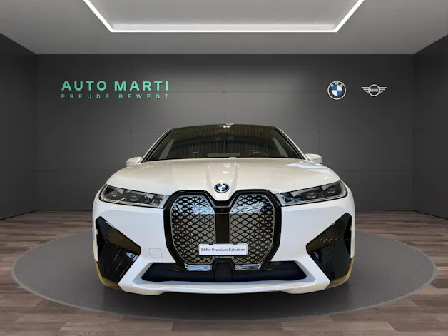 BMW iX xDrive M60