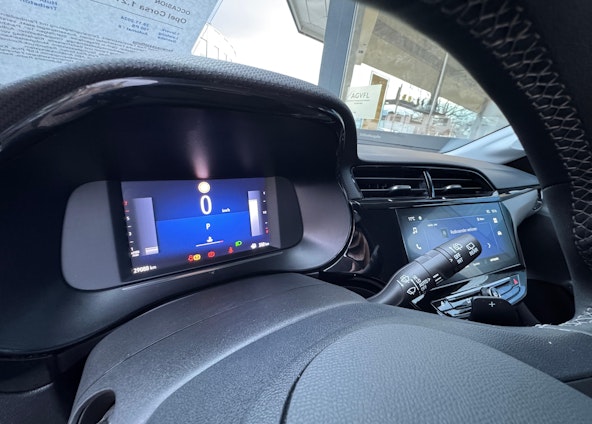 Vehicle image 12 Vehicle image 12