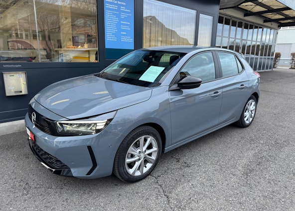 First vehicle image First vehicle image