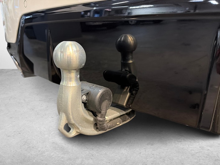 Vehicle image BMW 3 SERIES