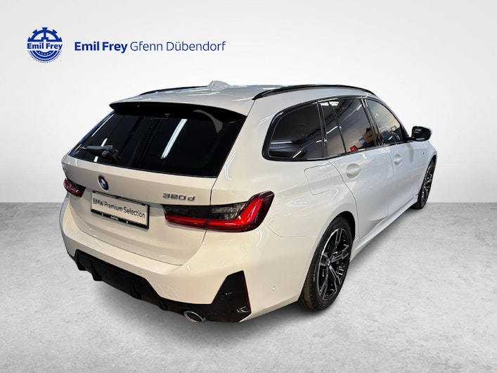 Vehicle image BMW 3 SERIES