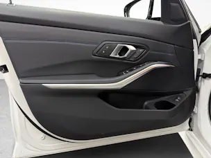 BMW 320d xDrive SAG Touring
