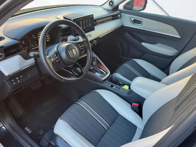 Honda HR-V 1.5 i-MMD Advance Style - selbstladender Vollhybrid (ohne an die Steckdose zu müssen)