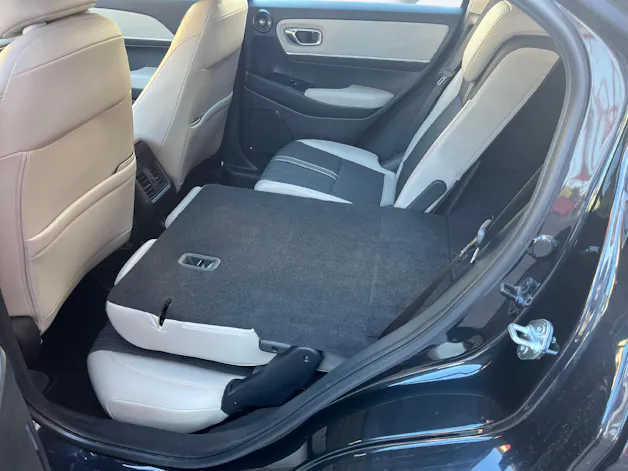Honda HR-V 1.5 i-MMD Advance Style - selbstladender Vollhybrid (ohne an die Steckdose zu müssen)