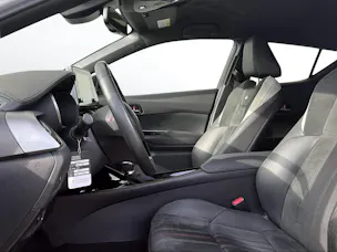 Toyota C-HR 2.0 VVTi HSD GR Sport