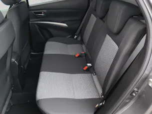 Suzuki S-Cross 1.4 T Sakura Hybrid 4x4