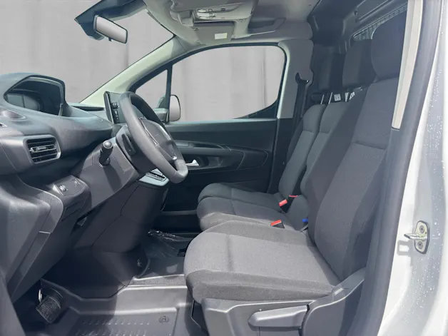 Peugeot Partner Kaw. 1000 Long vertiefte Kabine 1.5 BlueHDI 130 S/S