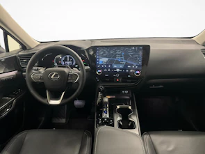 Fahrzeugbild LEXUS NX 350h Excellence