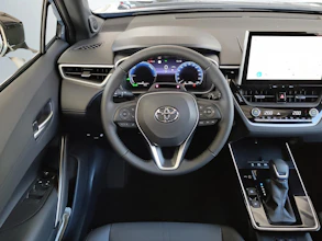 https://vehicle.imgix.net/4189093/f9155520-c392-4de3-b3d6-c8d72eb9d7b9.jpg