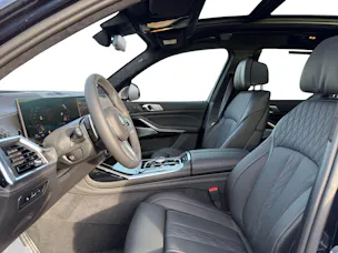 BMW X7 M60i
