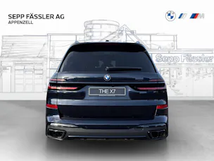 BMW X7 M60i