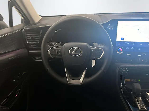 Lexus NX 450h+ F-Sport