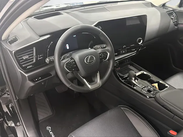 Lexus NX 450h+ F-Sport