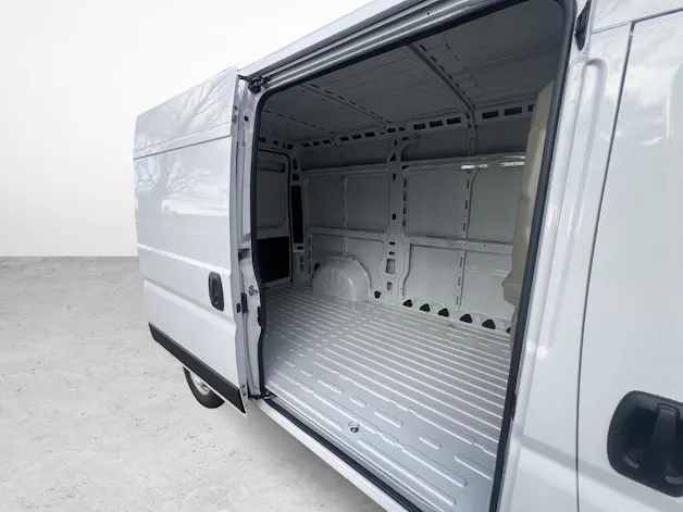 Citroën Jumper Kaw. 35 L2H2 2.2 BlueHDi 140 First S/S