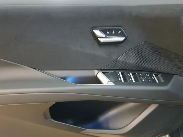 BMW iX3 50 xDrive