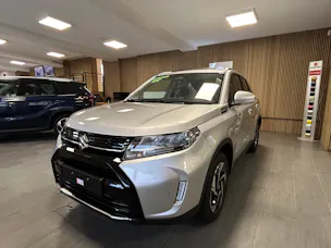 Suzuki Vitara 1.4 T Sakura Top Hybrid 4x4
