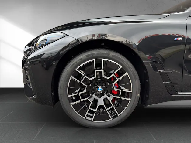 BMW i4 xDrive40