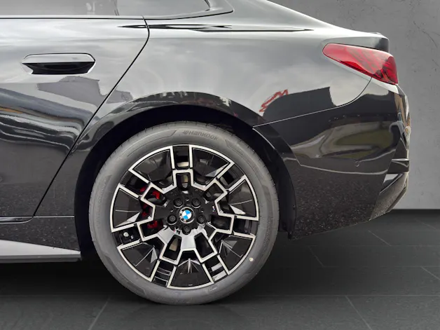 BMW i4 xDrive40