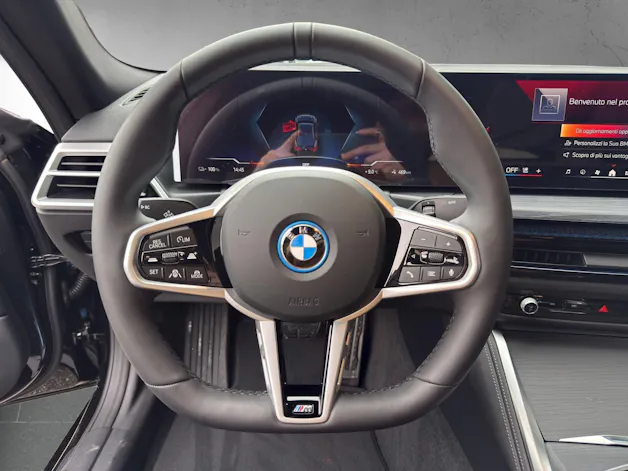 BMW i4 xDrive40
